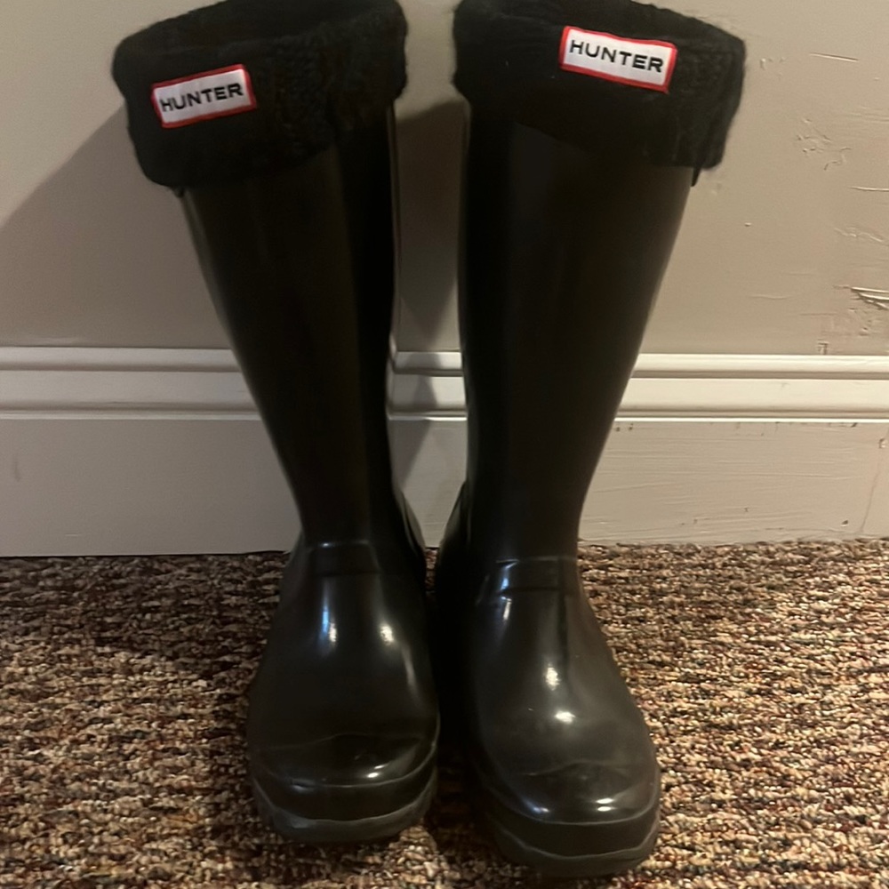 Black hunter rain boots
